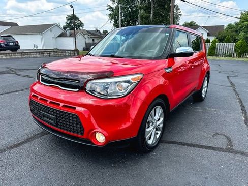 Used 2016 Kia Soul ! w/ Premium Package FWD image 3