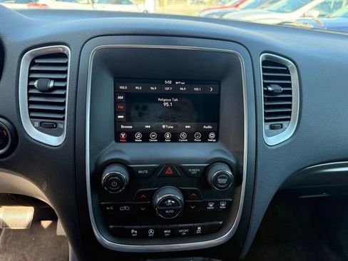 Used 2019 Dodge Durango SXT image 18