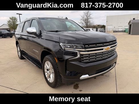 Used 2024 Chevrolet Suburban Premier AWD/4WD image 5