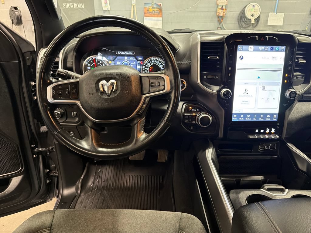 Used 2023 RAM 1500 Big Horn AWD/4WD image 5