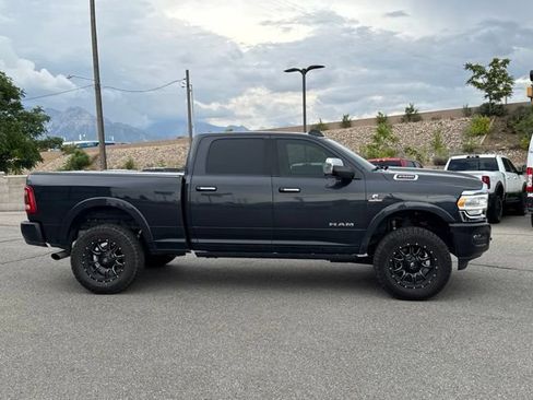Used 2022 RAM 2500 Laramie AWD/4WD image 8