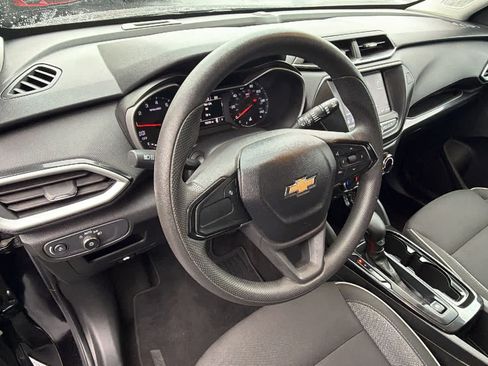 Certified 2023 Chevrolet TrailBlazer LS FWD image 10