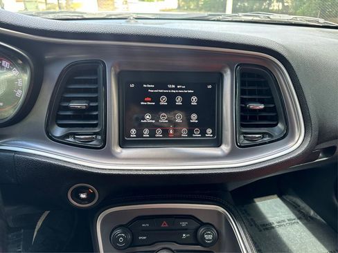 Used 2020 Dodge Challenger SXT w/ Blacktop Package image 13