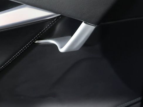 Used 2016 Tesla Model S 90D image 33