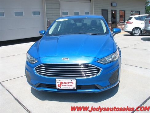 Used 2020 Ford Fusion SE FWD image 36
