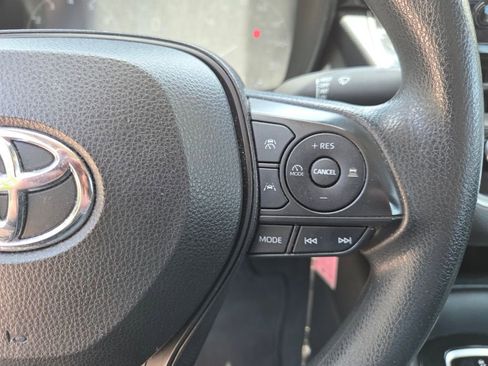 Used 2023 Toyota Corolla LE FWD image 30