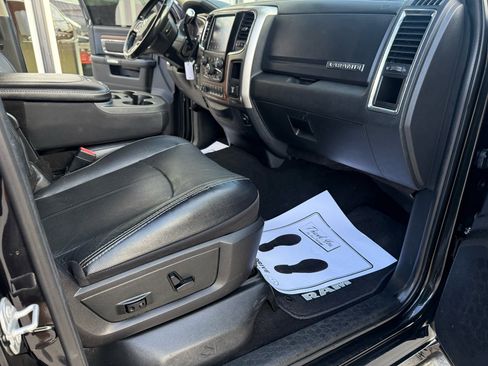 Used 2018 RAM 2500 Laramie image 15