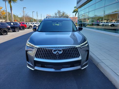 New 2026 INFINITI QX60 Luxe w/ Family Package image 2