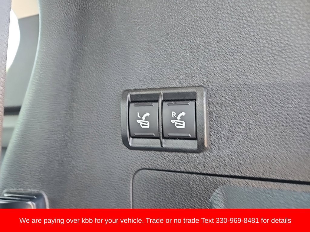 Used 2024 Toyota Sequoia Limited AWD/4WD image 40