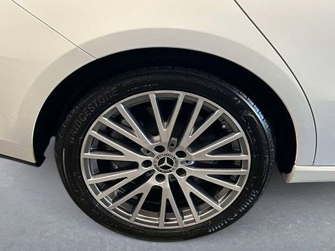 Certified 2023 Mercedes-Benz CLA 250 4MATIC image 7