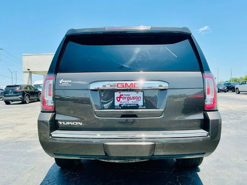 Used 2019 GMC Yukon Denali w/ Denali Ultimate Package AWD/4WD image 22