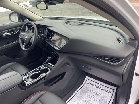 Used 2023 Buick Envision Essence w/ Sport Touring Package image 33