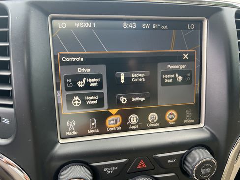 Used 2017 Jeep Grand Cherokee Limited RWD image 27
