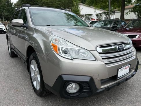 Used 2014 Subaru Outback 2.5i Premium w/ Popular Package #1A AWD/4WD image 1