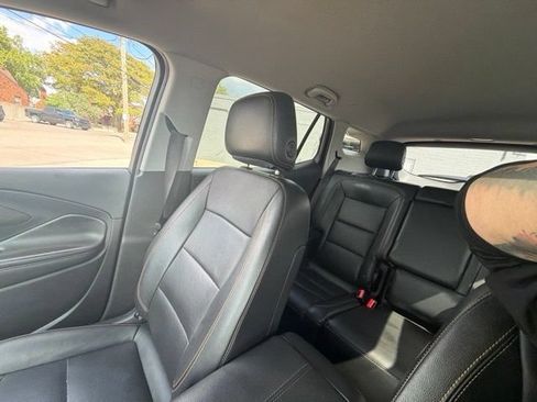 Used 2018 GMC Terrain SLT w/ Preferred Package FWD image 30