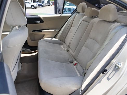 Used 2015 Honda Accord EX image 20