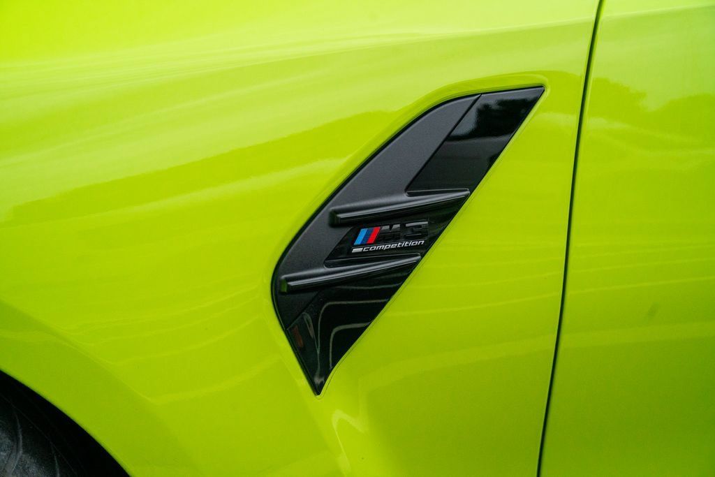 Used 2021 BMW M3 Competition w/ M Carbon Exterior Package RWD image 29