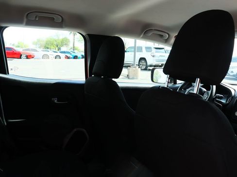 Used 2017 Jeep Renegade Sport w/ Power & Air Group image 28