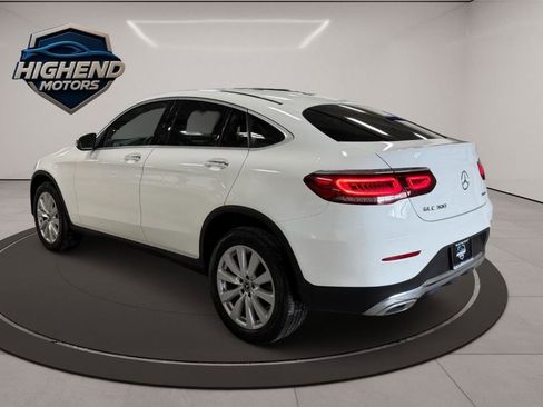 Used 2020 Mercedes-Benz GLC 300 4MATIC Coupe image 4