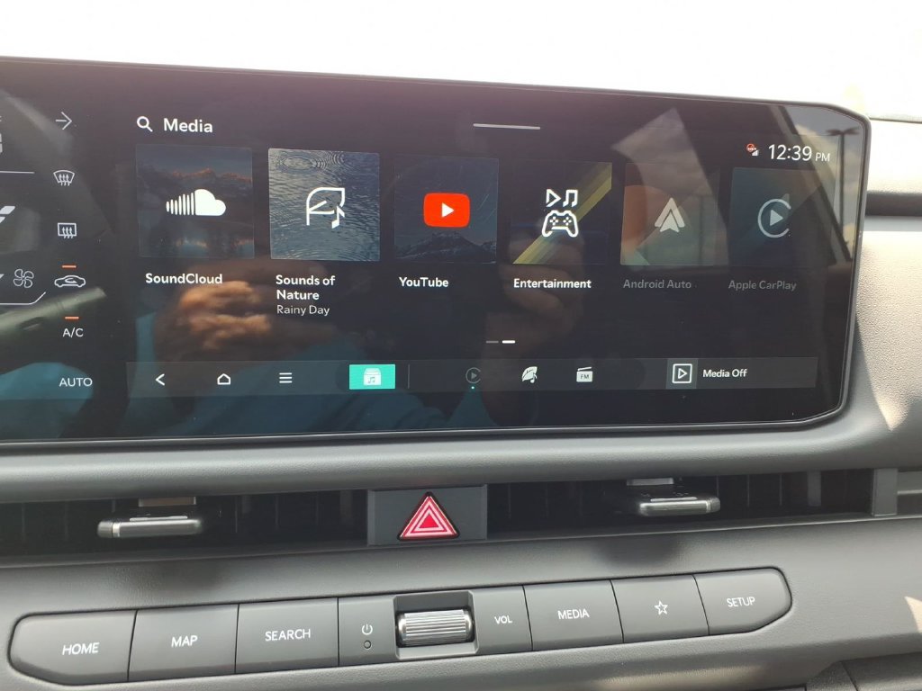 New 2027 Kia Seltos X-Line SX w/ X-Line SX Prestige Package AWD/4WD image 23