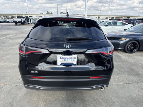 New 2026 Honda HR-V Sport image 5