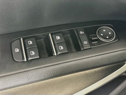 Used 2022 Kia Soul X-Line FWD image 21