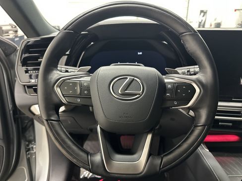 Certified 2025 Lexus RX 450h AWD w/ Convenience Package image 18