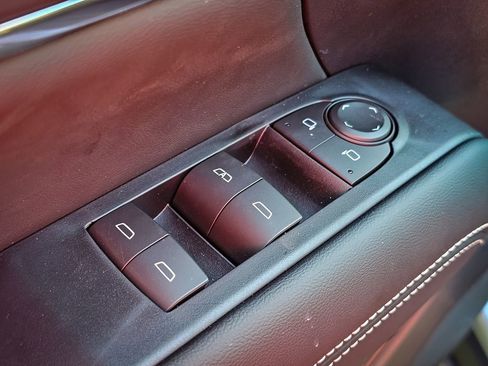 New 2026 GMC Terrain Elevation w/ Elevation Premium Package image 12