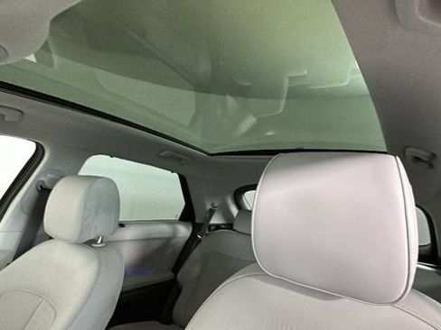 Used 2024 Hyundai Ioniq 5 Limited RWD image 12