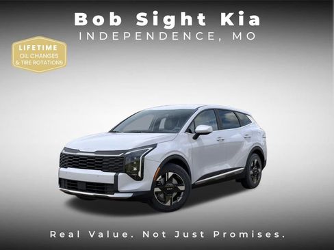 New 2026 Kia Sportage LX image 1