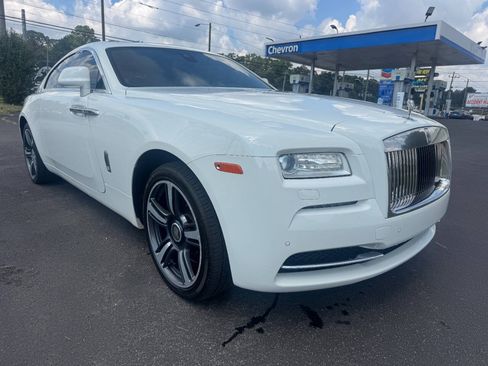 Used 2016 Rolls-Royce Wraith RWD image 7