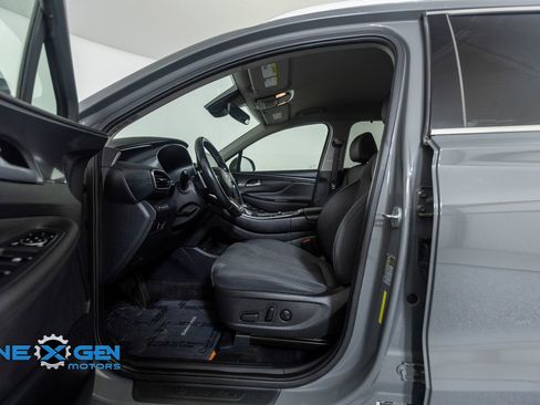 Used 2022 Hyundai Santa Fe SEL w/ Convenience Package FWD image 11