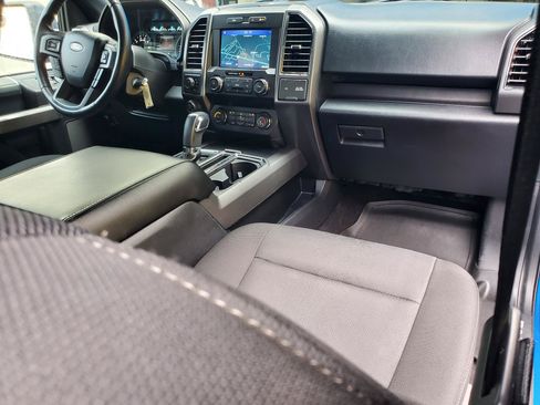 Used 2020 Ford F150 XLT w/ Equipment Group 302A Luxury AWD/4WD image 33