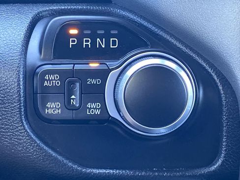 Used 2022 RAM 1500 Big Horn AWD/4WD image 20