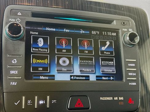 Used 2016 Chevrolet Traverse LT w/ Style and Technology Package image 13