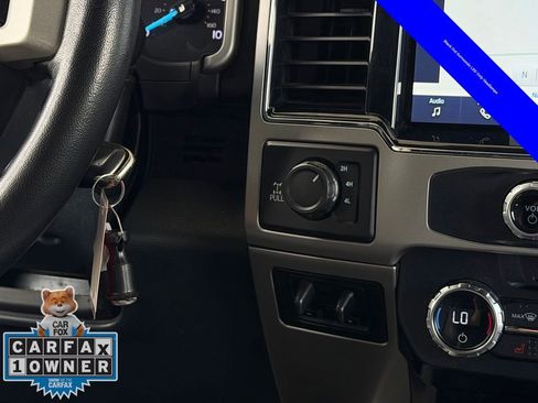 Used 2022 Ford F250 Lariat w/ Black Appearance Package AWD/4WD image 19