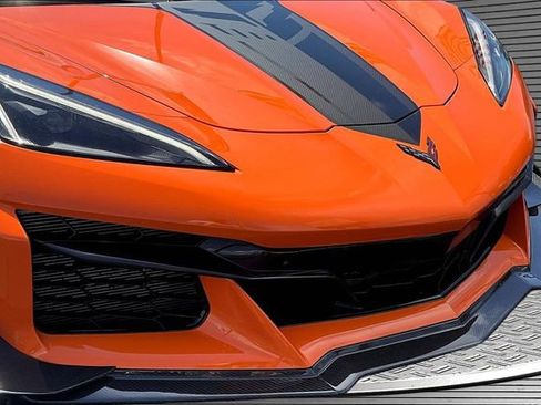 Used 2023 Chevrolet Corvette Z06 w/ Stealth Interior Trim Package RWD image 28