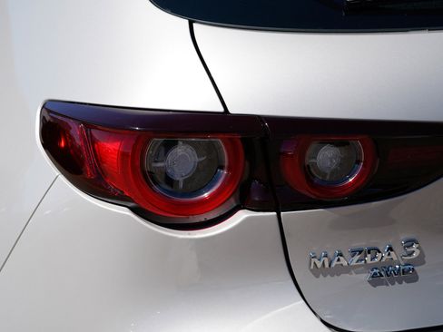New 2026 MAZDA MAZDA3 Hatchback w/Premium Plus Pkg AWD/4WD image 13