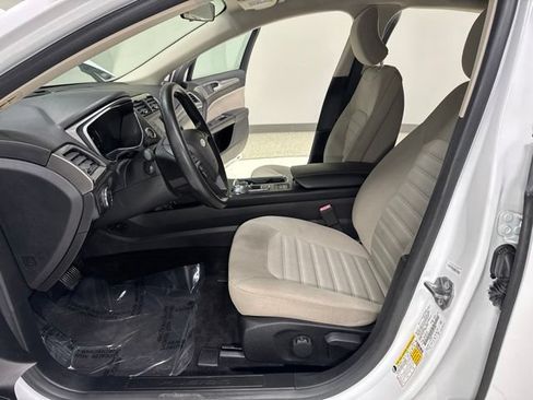 Used 2018 Ford Fusion S FWD image 10