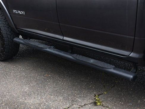 Used 2022 RAM 2500 Laramie AWD/4WD image 16