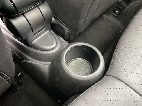 Certified 2024 MINI Cooper SE image 32