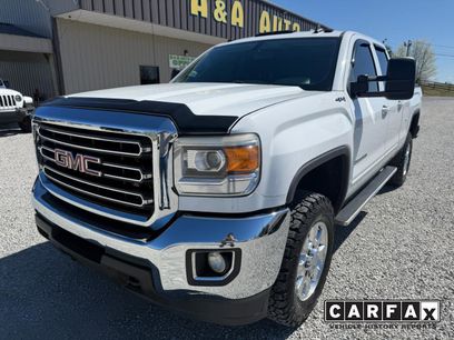 Used 2015 GMC Sierra 2500 SLE w/ SLE Preferred Package