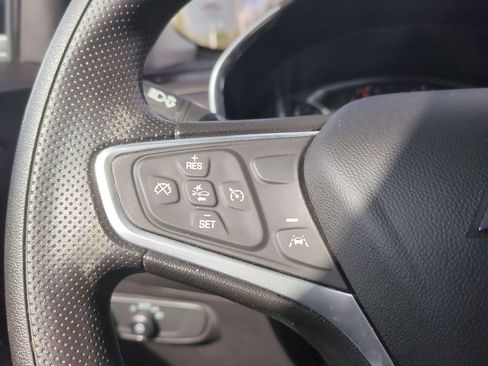 Used 2023 Chevrolet Equinox LT image 15