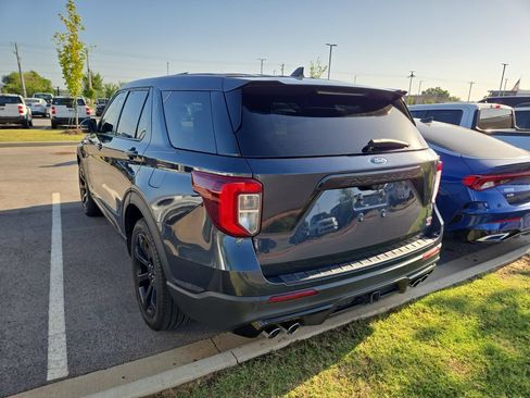 Used 2022 Ford Explorer ST w/ Equipment Group 401A AWD/4WD image 2