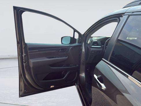 Used 2019 Honda Odyssey EX-L image 20