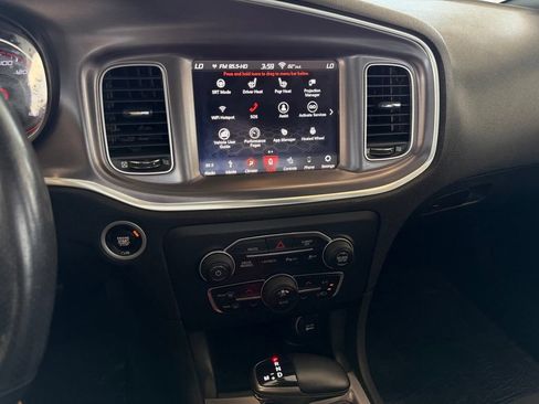 Used 2019 Dodge Charger Scat Pack RWD image 24
