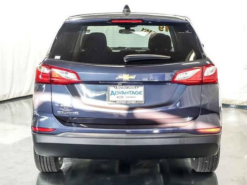 Certified 2019 Chevrolet Equinox LS w/ LS Convenience Package FWD image 8