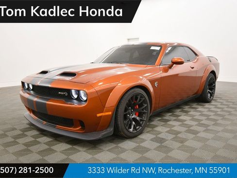 Used 2023 Dodge Challenger SRT Hellcat image 1