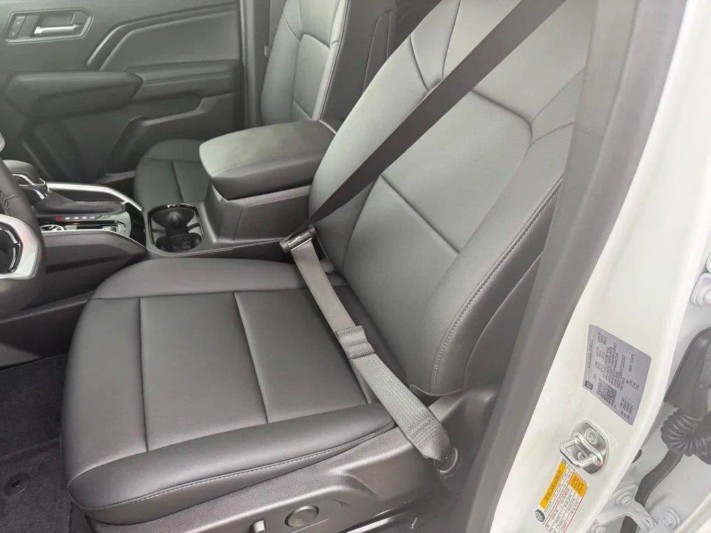 New 2026 Chevrolet Colorado LT w/ LT Convenience Package AWD/4WD image 26