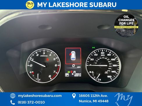 Certified 2025 Subaru Outback Premium w/ Popular Package #1A AWD/4WD image 19
